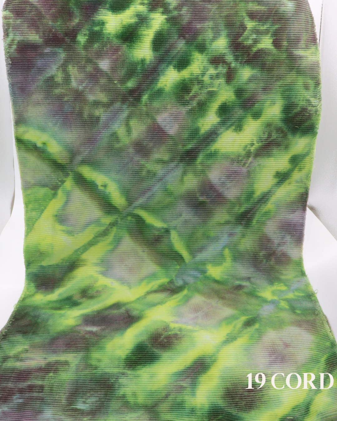 19 - 1/2 yd Lrg Wale Corduroy - Fern & Fig