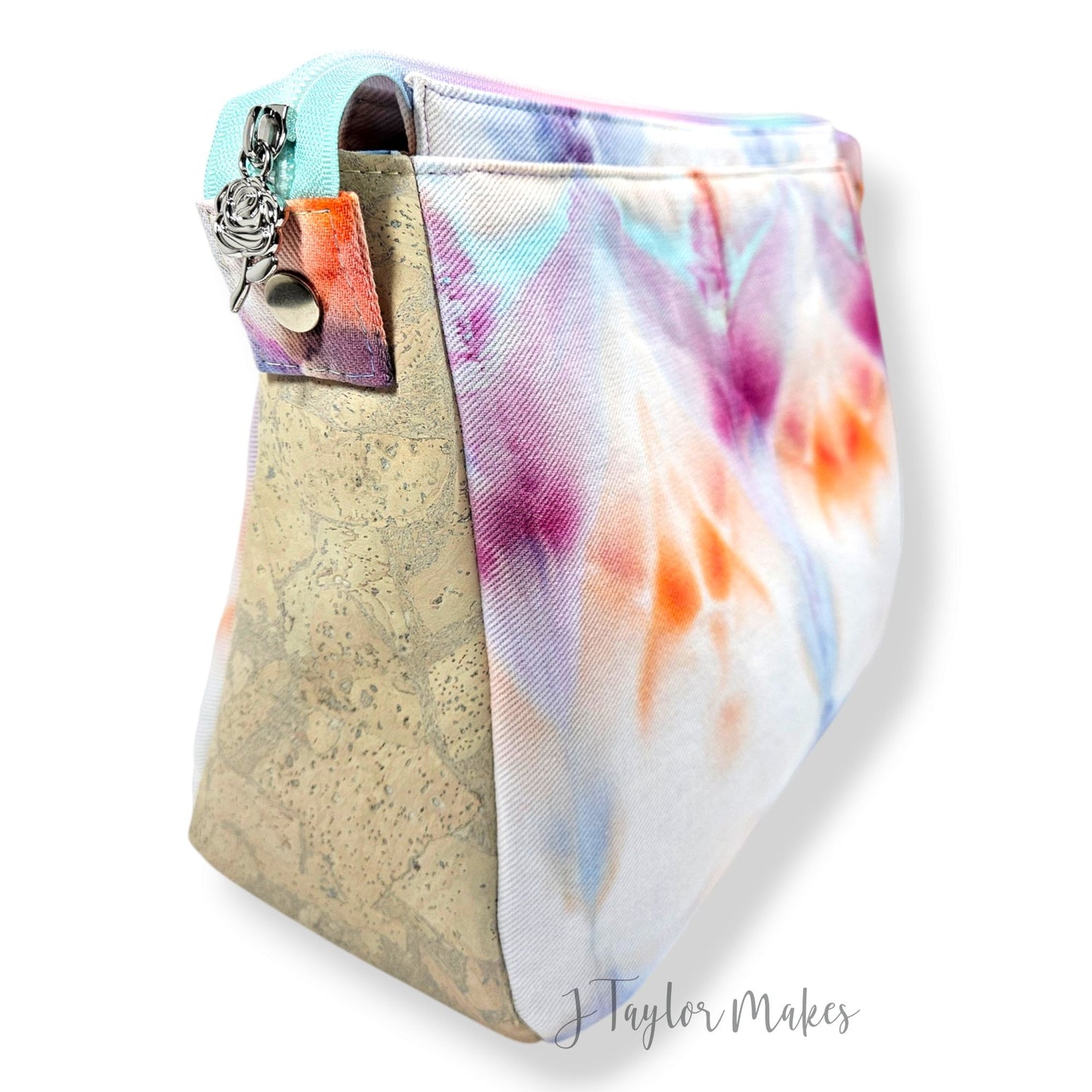 Neutral Pebbled Cork