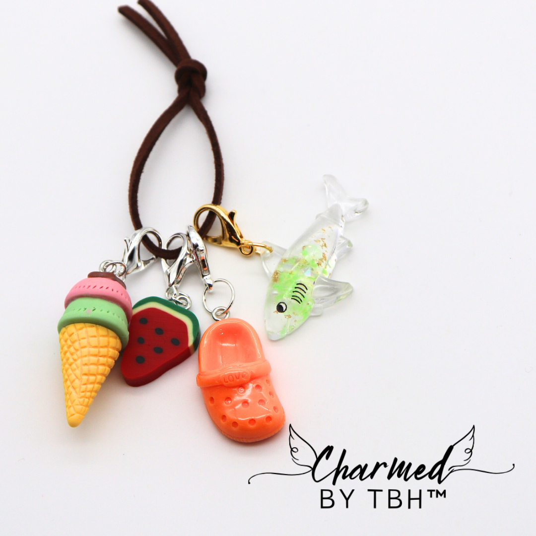 Summer Vibes CHARMED™ Set of 4 (Shark Charm GLOWS)