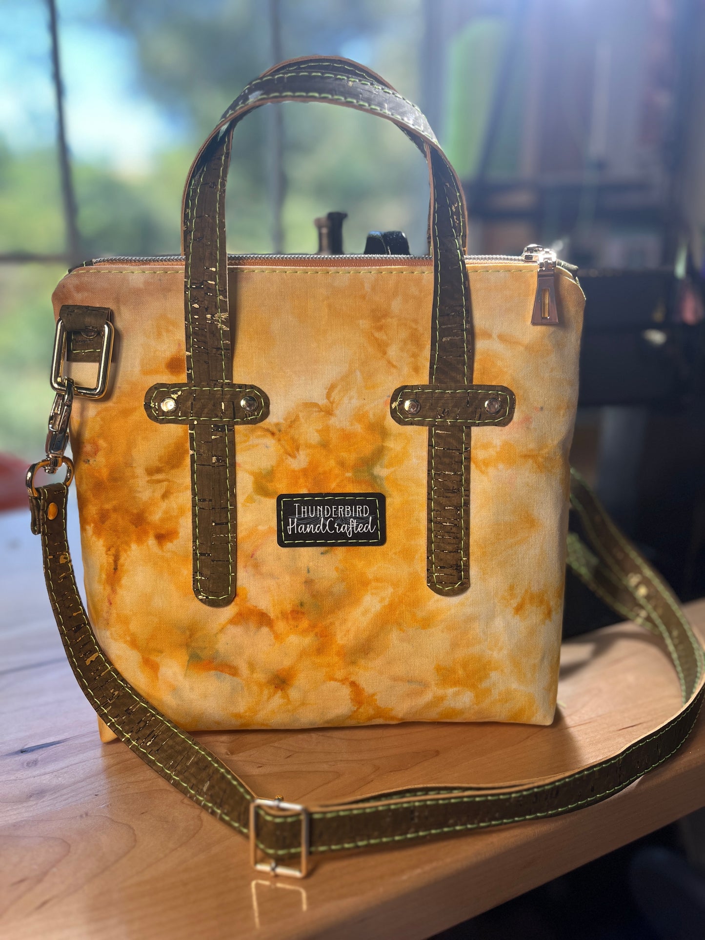 Honeycomb & Pistachio - Novak Crossbody