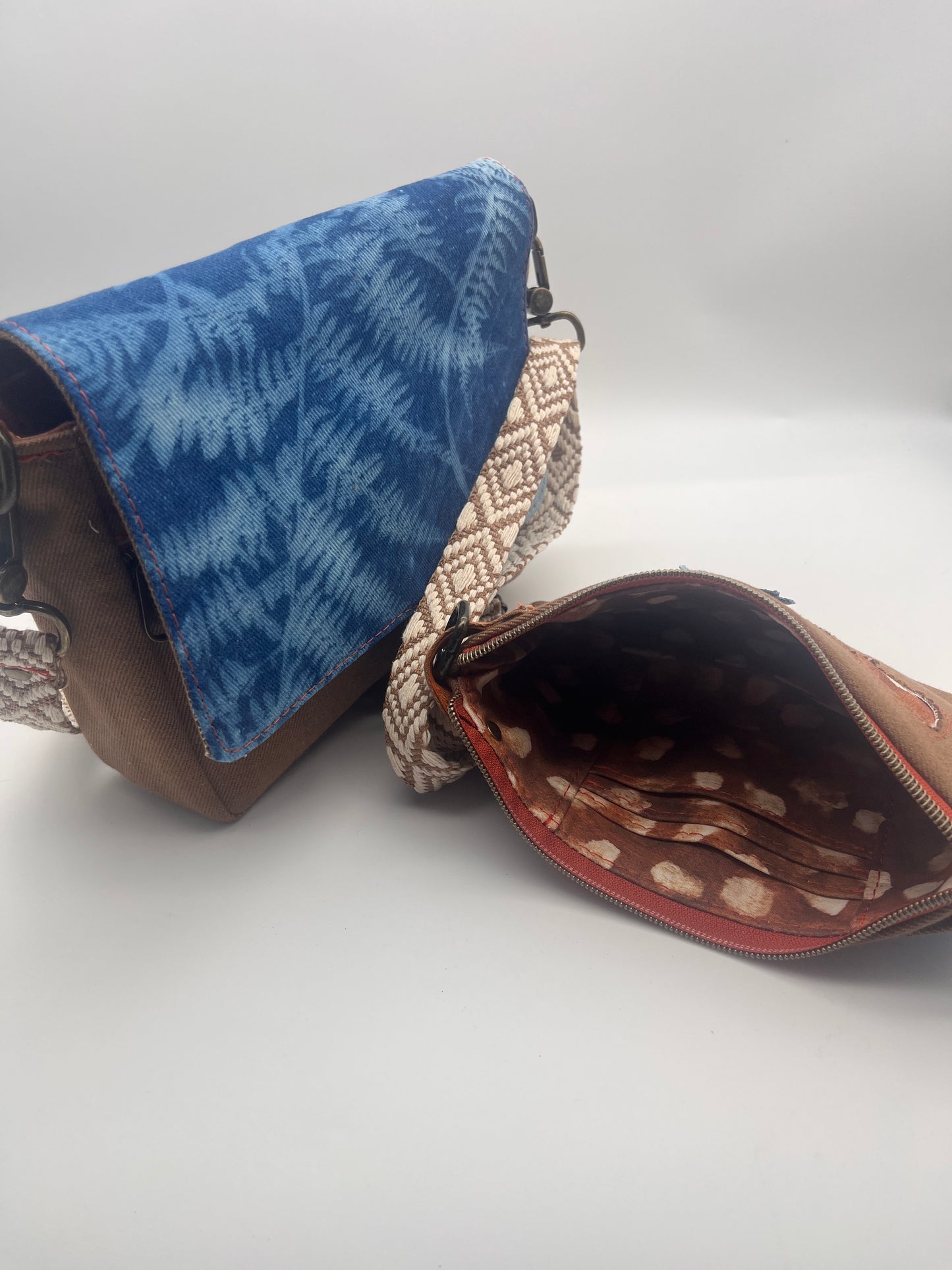 Faun Spots Reg 12in - RETAIL (Kona)