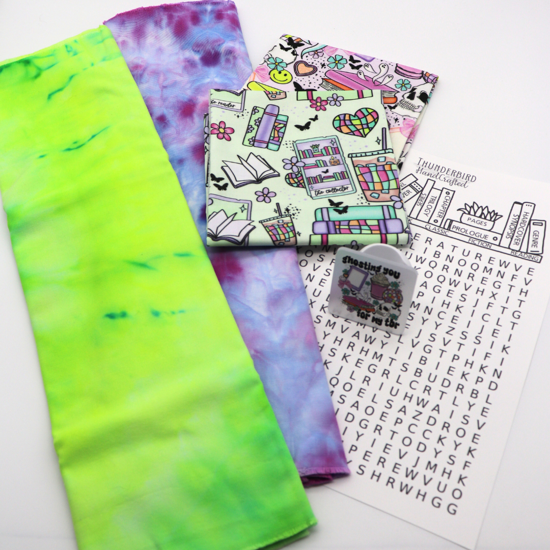 January 2025 DyeNamic Fabric Kit™ - Ghosting You for My TBR