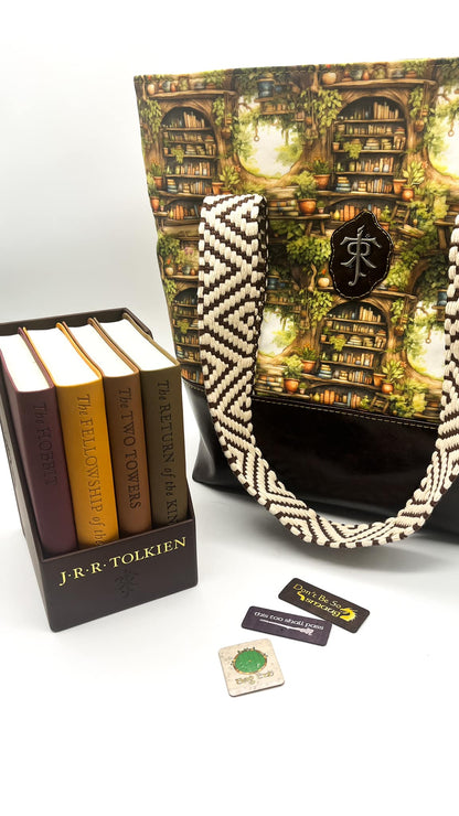 Bilbos Library (Reg Scale 10")