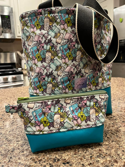 Sips & Bookstore Trips Reg 12in