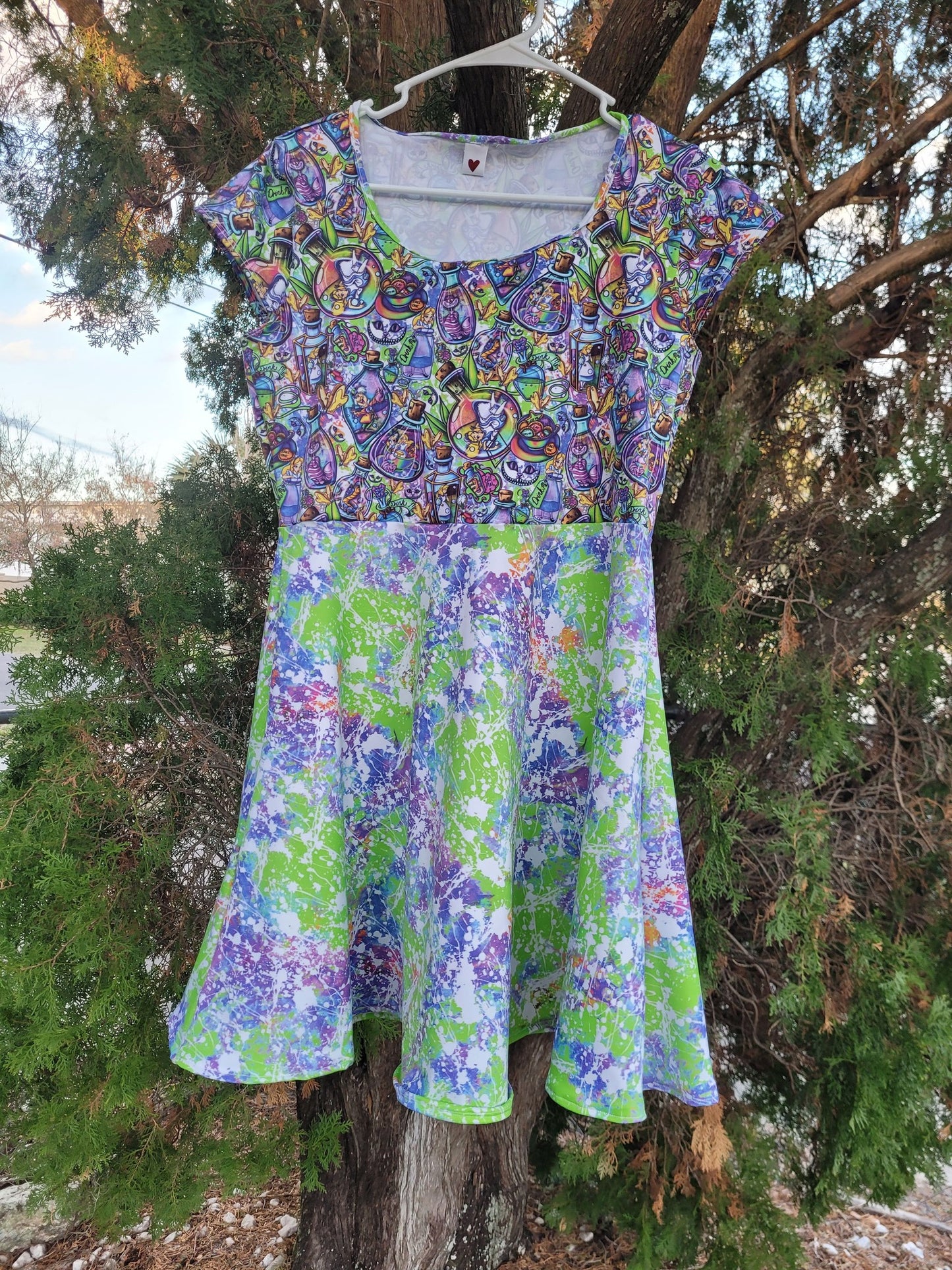 Drink Me Coordinate Reg 12in