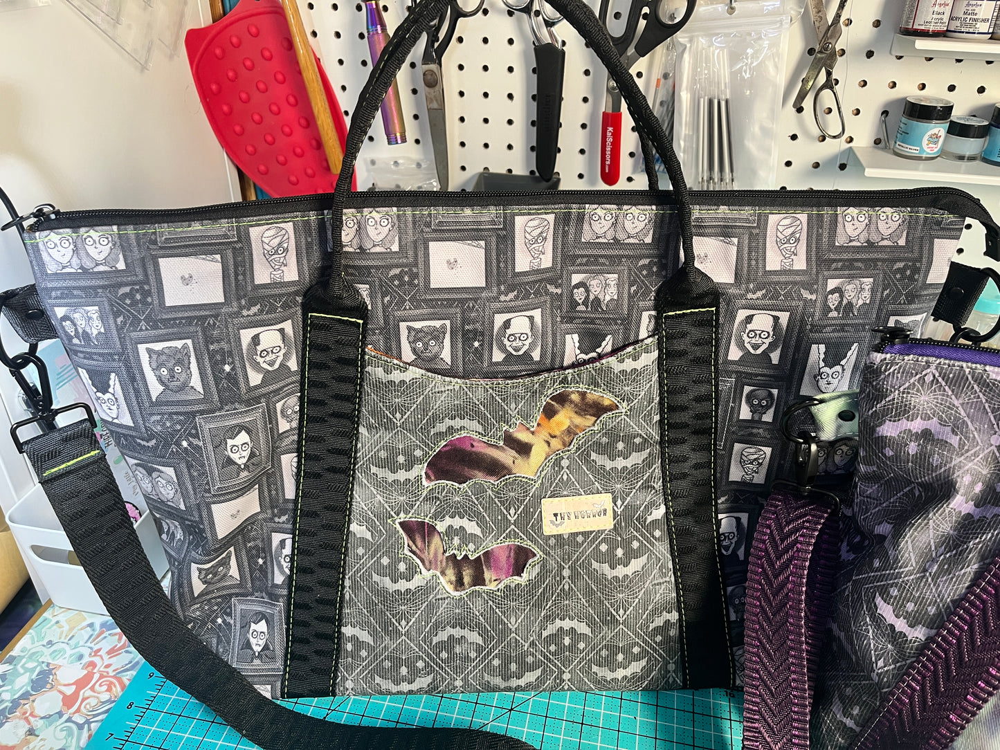Framed Monsters Oxbow Tote Set