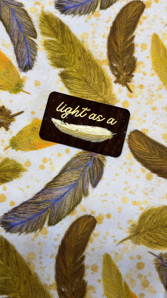 1/2 yd Golden Feathers on Kona Cotton "Light As" w/ H&H Co Matching Tag Set